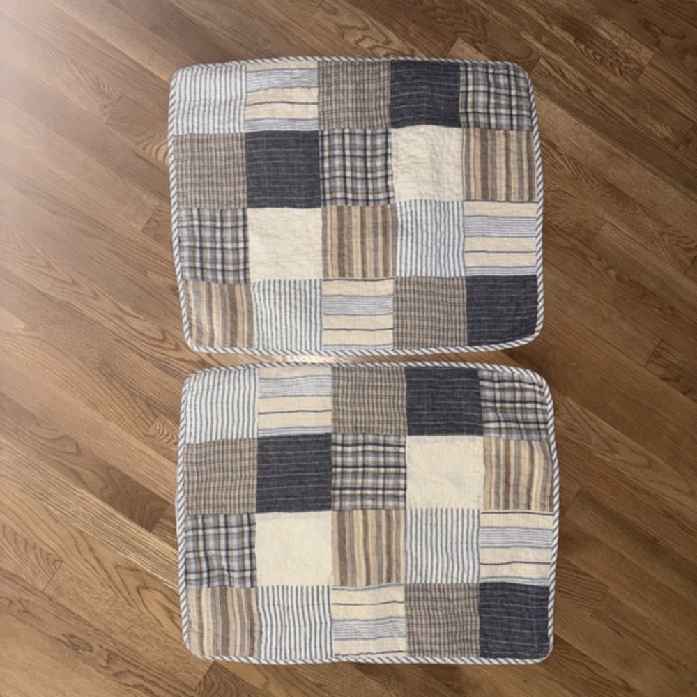 Ruff Hewn Farmhouse Pair Quilted Patchwork Pillow Shams - Picture 2 of 9